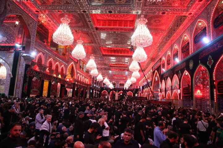 تصاویر/ حال و هوای حرم امام حسین(ع) در آستانه اربعین