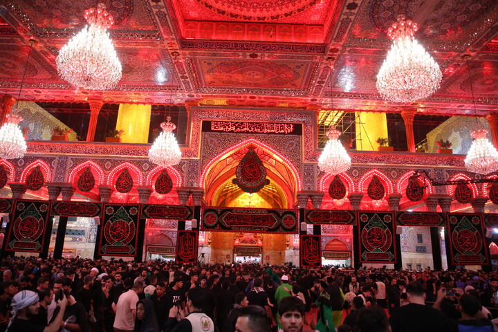 تصاویر/ حال و هوای حرم امام حسین(ع) در آستانه اربعین