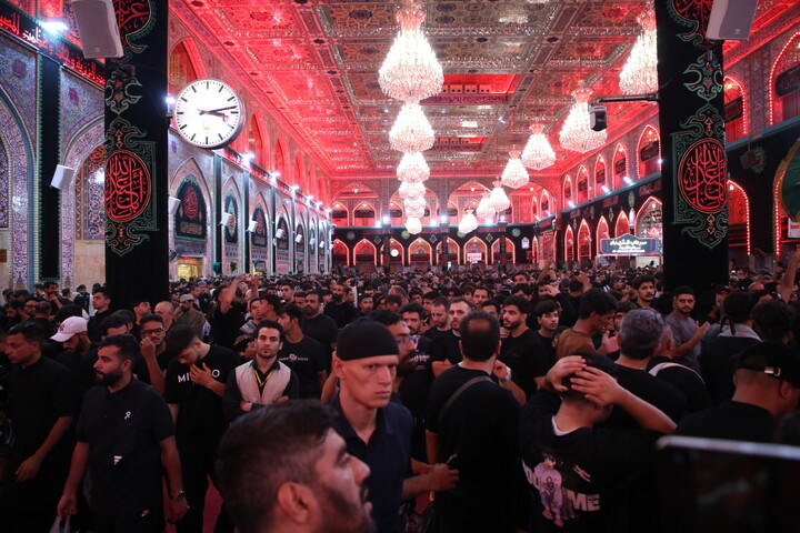 تصاویر/ حال و هوای حرم امام حسین(ع) در آستانه اربعین