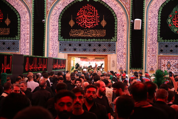 تصاویر/ حال و هوای حرم امام حسین(ع) در آستانه اربعین