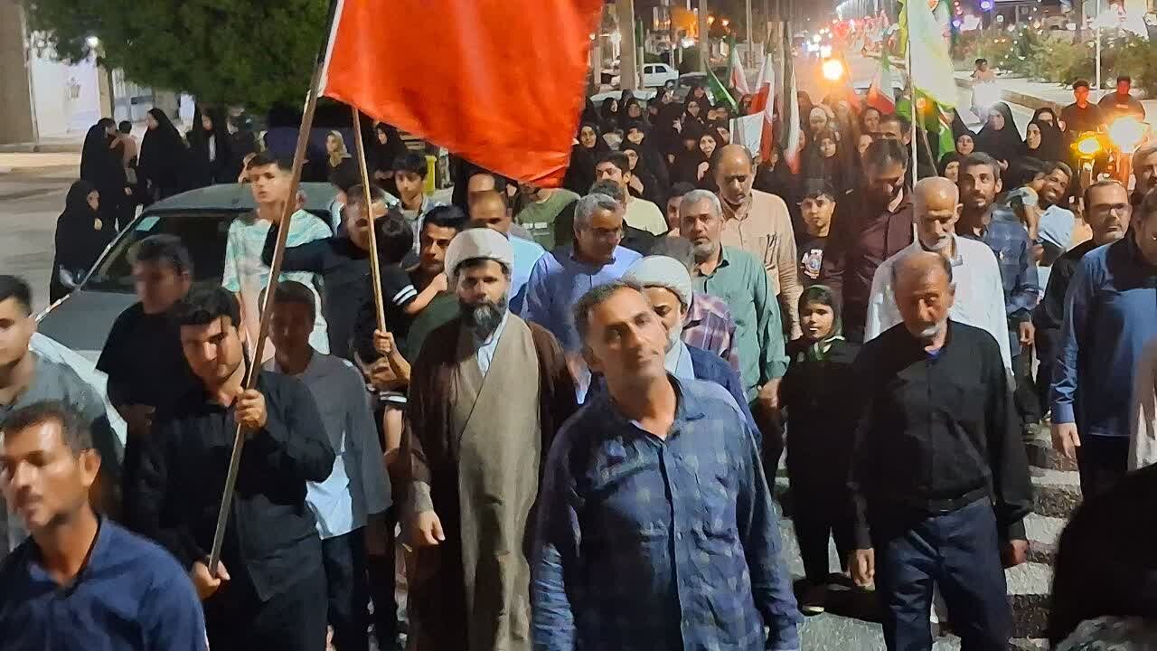 فیلم| راهپیمایی مردم آبدان در شبهای اقتدار