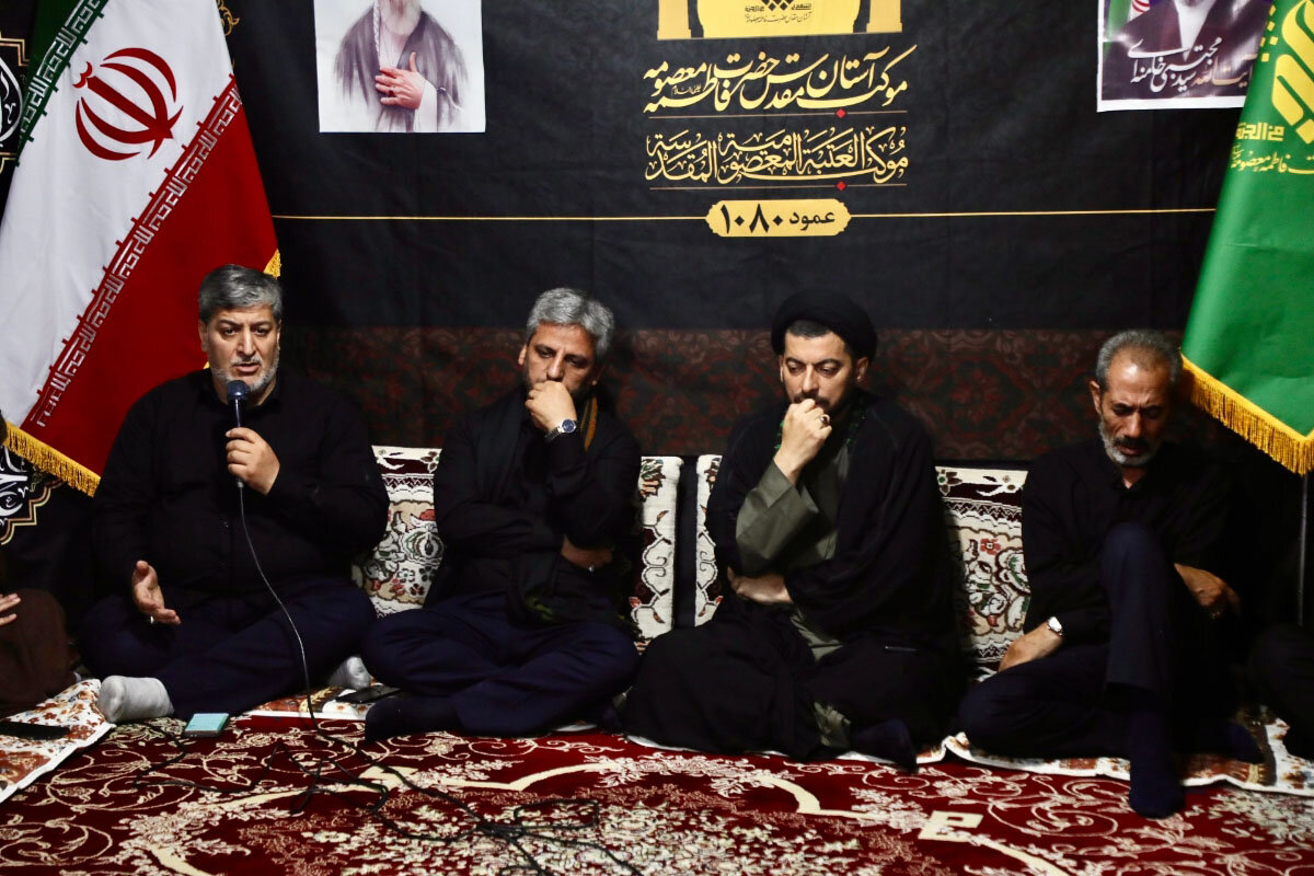 جامعه قرآنی برای رسیدن به تمدن نوین اسلامی مسئولیتی مضاعف بر عهده دارد