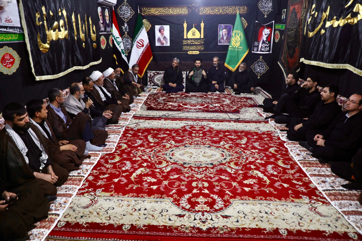 جامعه قرآنی مسئولیتی مضاعف بر عهده دارد