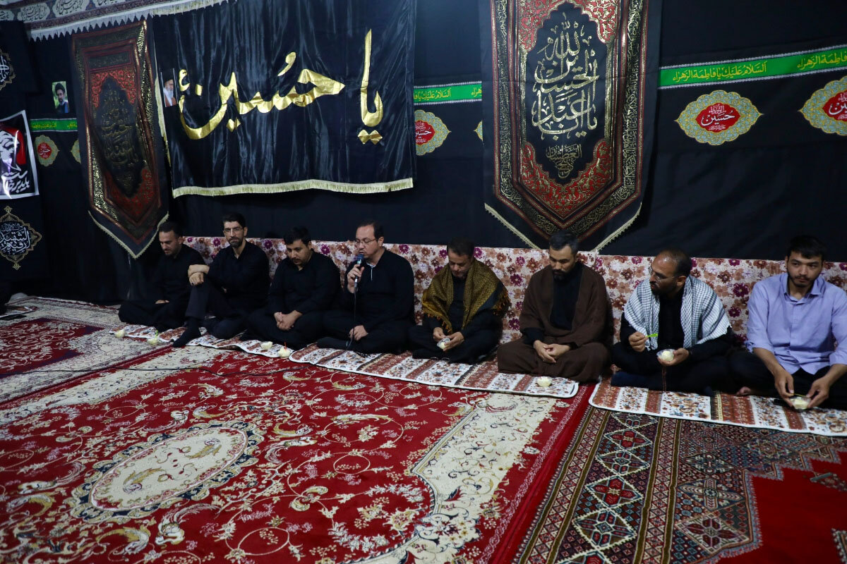 جامعه قرآنی برای رسیدن به تمدن نوین اسلامی مسئولیتی مضاعف بر عهده دارد