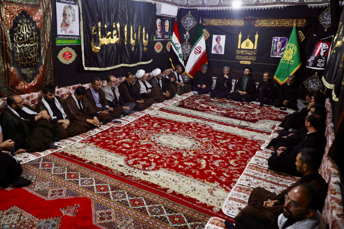 جامعه قرآنی برای رسیدن به تمدن نوین اسلامی مسئولیتی مضاعف بر عهده دارد