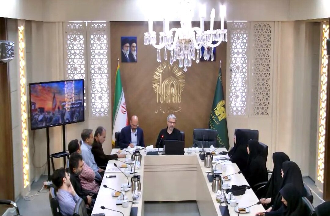سیصدمین برنامه سه‌شنبه‌های علمی و فرهنگی آستان قدس رضوی به مناسبت اربعین حسینی با موضوع نقش تمدنی پیاده‌روی اربعین از منظر امام شهید