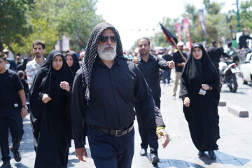 فیلم | مراسم دلدادگان اربعین حسینی در شهر الوند قزوین