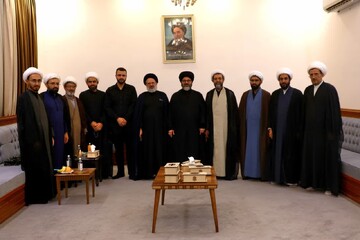 فیلم | بازدید معاون بین‌الملل حوزه‌های علمیه از مبلغان بین‌المللی در طریق‌الحسین