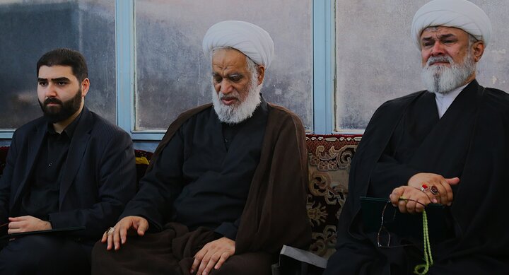 تشییع پیکر حجه الاسلام و المسلمین حاج شیخ مرتضی مقدس