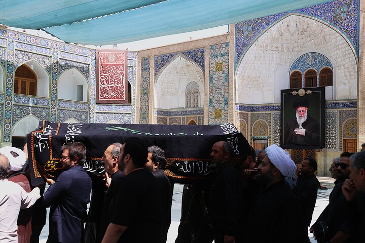 تشییع پیکر حجه الاسلام و المسلمین حاج شیخ مرتضی مقدس