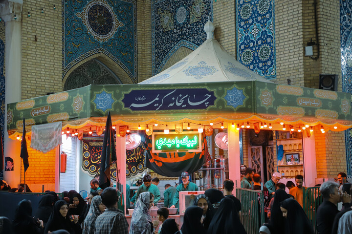 حال و هوای حرم حضرت معصومه(س) در شب اربعین حسینی
