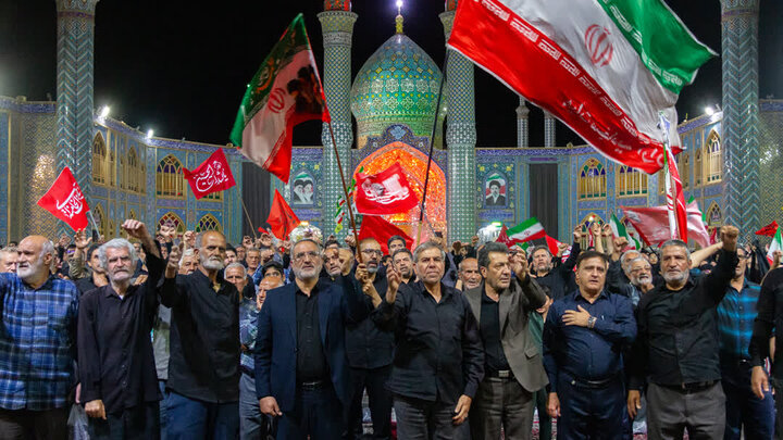 تصاویر/حضورخانواده های معظم شهدای میناب در حرم مطهرهلال بن علی(ع)