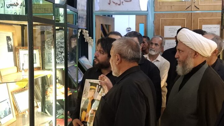 تصاویر/حضورخانواده های معظم شهدای میناب در حرم مطهرهلال بن علی(ع)