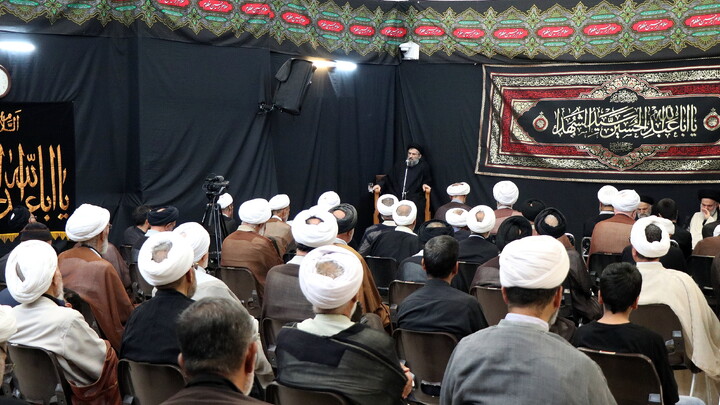 تصاویر/ مراسم عزاداری اربعین حسینی در بیت آیت‌الله العظمی نوری‌همدانی