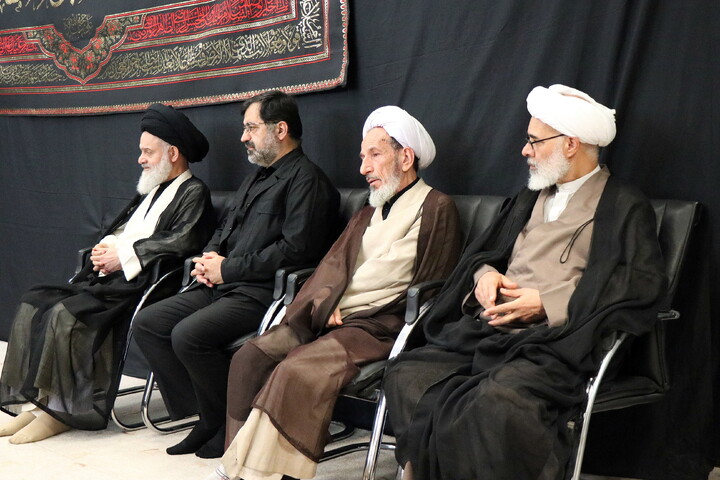 تصاویر/ مراسم عزاداری اربعین حسینی در بیت آیت‌الله العظمی نوری‌همدانی