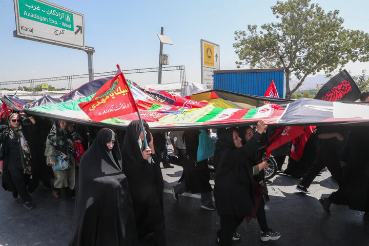 تصاویر/ پیاده‌روی جاماندگان اربعین در تهران