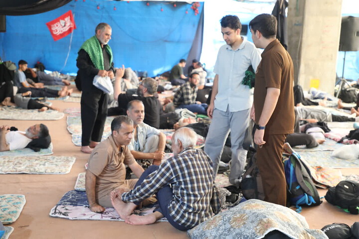 تصاویر/ موکب حاج قاسم سلیمانی هیئت رزمندگان اسلام یزد در جوار حرم امام حسین(ع)