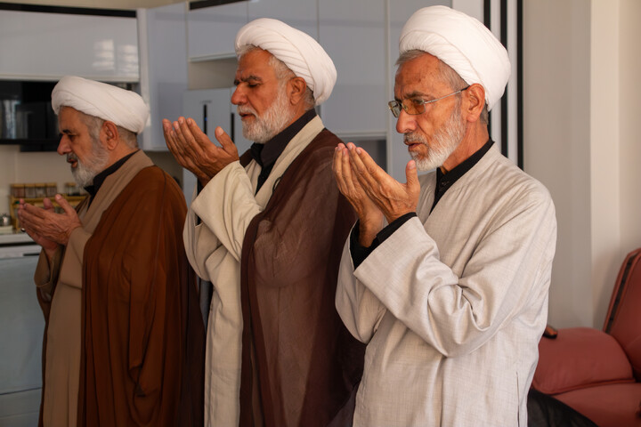 تصاویر/ مراسم قرائت زیارت روز اربعین با حضور کادر مرکز مدیریت حوزه علمیه استان کرمان