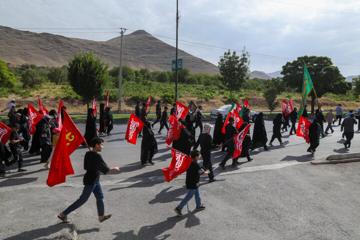 کاروان جاماندگان اربعین حسینی در شهرکرد