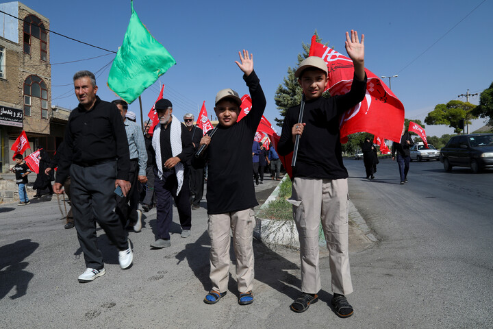 کاروان جاماندگان اربعین حسینی در شهرکرد
