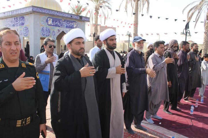 تصاویر/ پیاده روی جاماندگان اربعین در استان کرمان