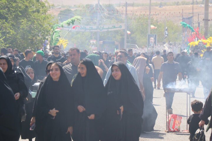 تصاویر/همایش باشکوه جاماندگان اربعین حسینی در اردهال کاشان