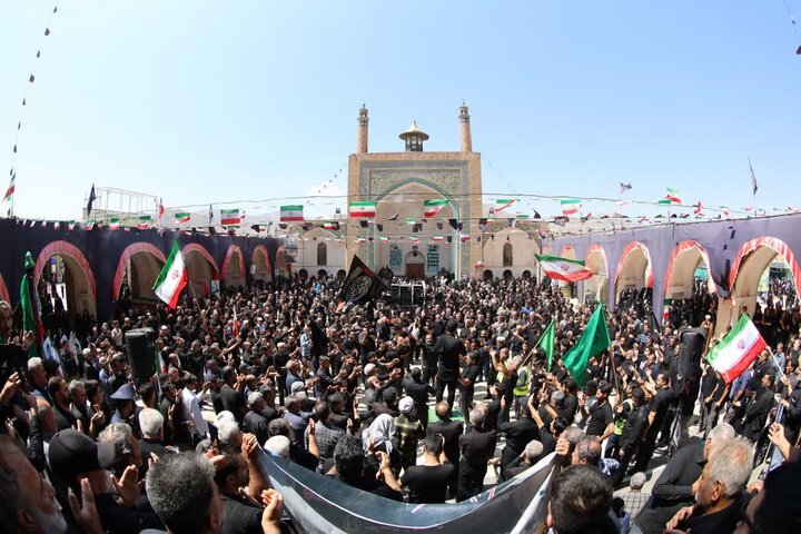 تصاویر/همایش باشکوه جاماندگان اربعین حسینی در اردهال کاشان