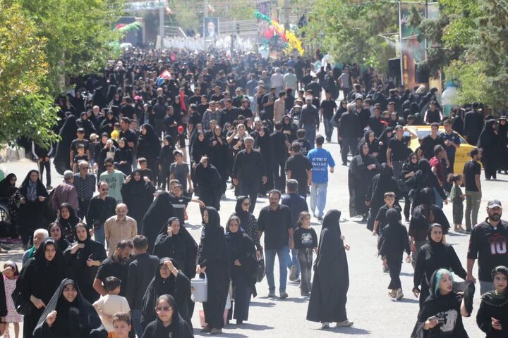 تصاویر/همایش باشکوه جاماندگان اربعین حسینی در اردهال کاشان