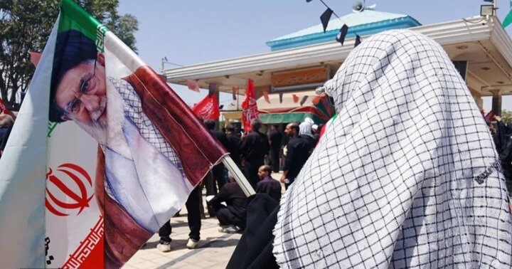 تصاویر/ برگزاری کاروان پیاده‌ روی و عزاداری اربعین حسینی در بهار