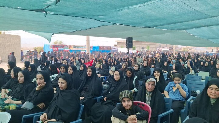 تصاویر/ پیاده روی جاماندگان اربعین در جم