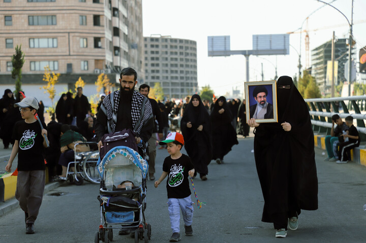 پیاده روی دلدادگان اربعین حسینی