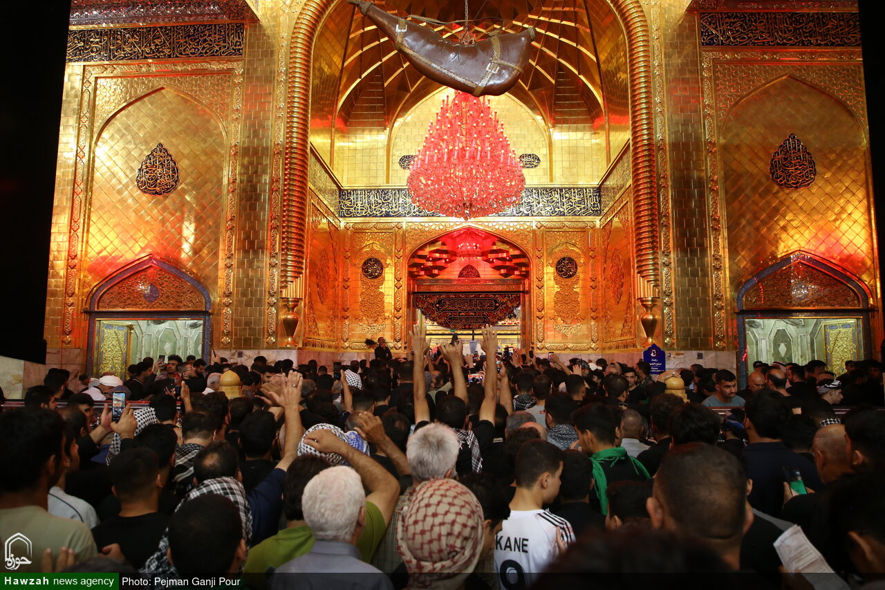 L’atmosfera del santuario di Abu al-Fadl al-Abbas nella notte dell’Arbain dell'Imam Husayn