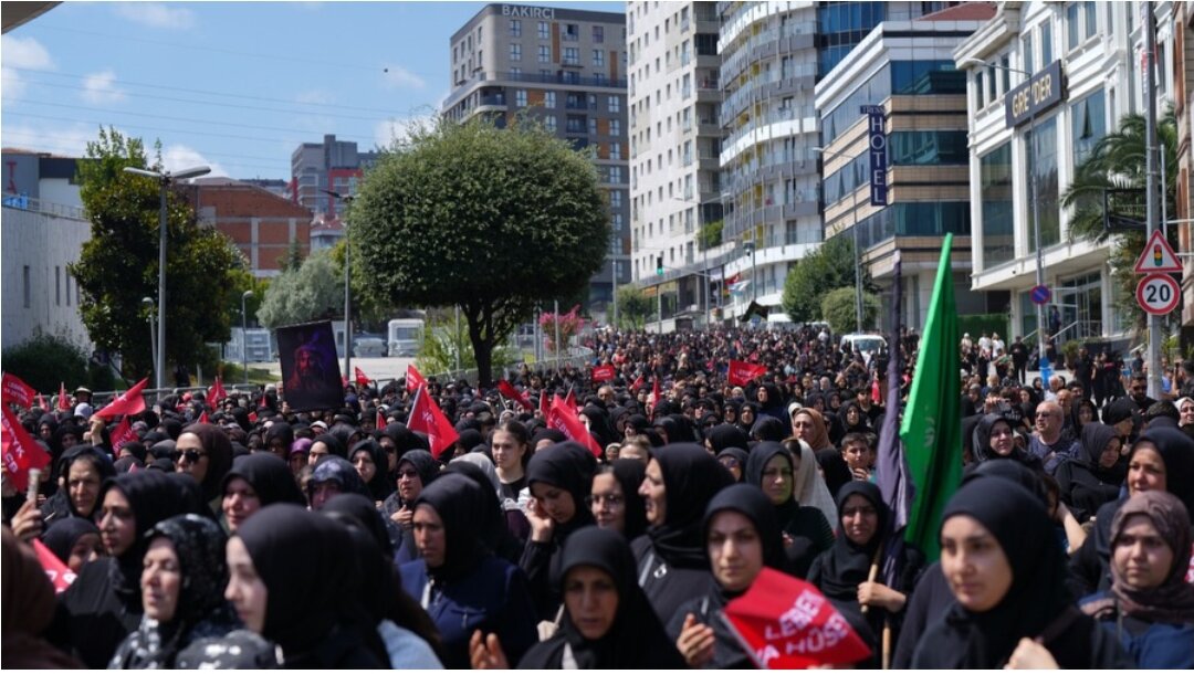 برگزاری راهپیمایی نمادین اربعین در زینبیه استانبول