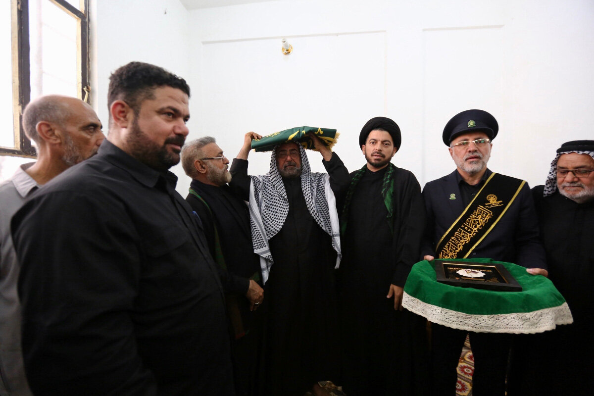 تقدیر خادمان آستان مقدس حضرت فاطمه معصومه(س) از عشایر عراقی