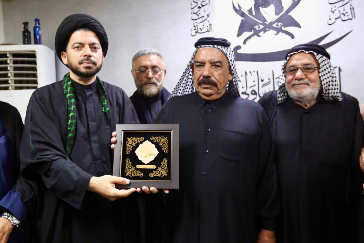 تقدیر خادمان آستان مقدس حضرت فاطمه معصومه(س) از عشایر عراقی
