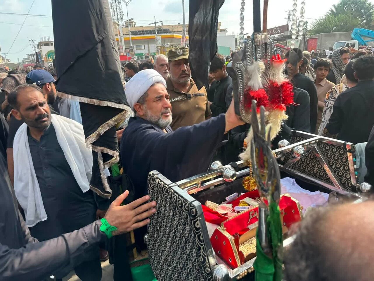 عزاداریِ امام حسین (ع) کو محدود کرنے کی کسی سازش کی اجازت نہیں دیں گے