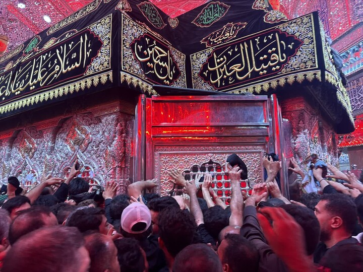 تصاویر/ حال و هوای زائران امام حسین(ع) در کربلا