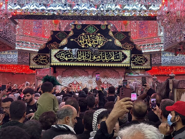 تصاویر/ حال و هوای زائران امام حسین(ع) در کربلا