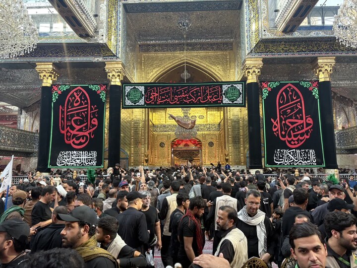 تصاویر/ حال و هوای زائران امام حسین(ع) در کربلا