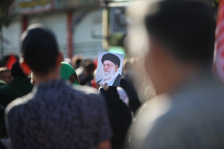 تصاویر/ راهپیمایی دلدادگان اربعین حسینی در ارومیه
