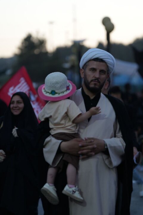 تصاویر/ راهپیمایی دلدادگان اربعین حسینی در ارومیه