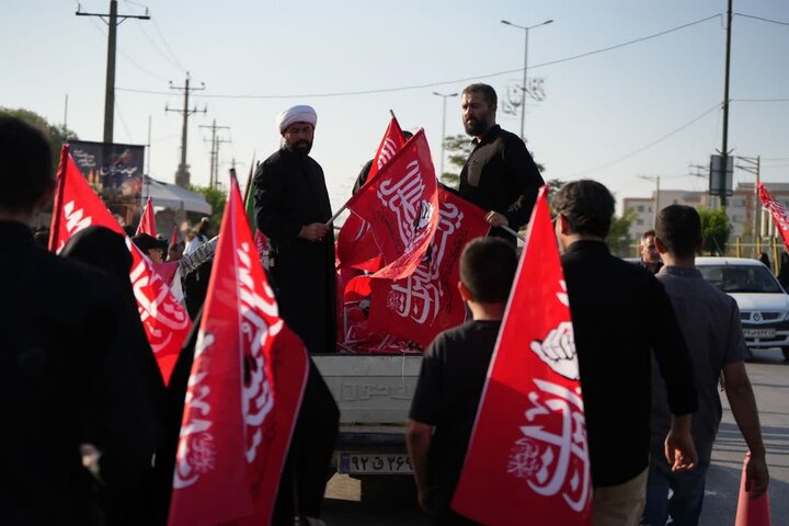 تصاویر/ راهپیمایی دلدادگان اربعین حسینی در ارومیه