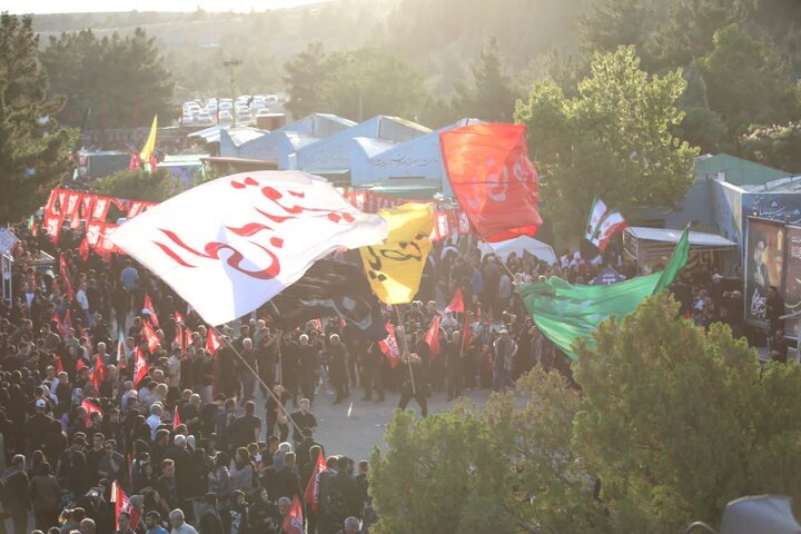 تصاویر/ راهپیمایی دلدادگان اربعین حسینی در ارومیه