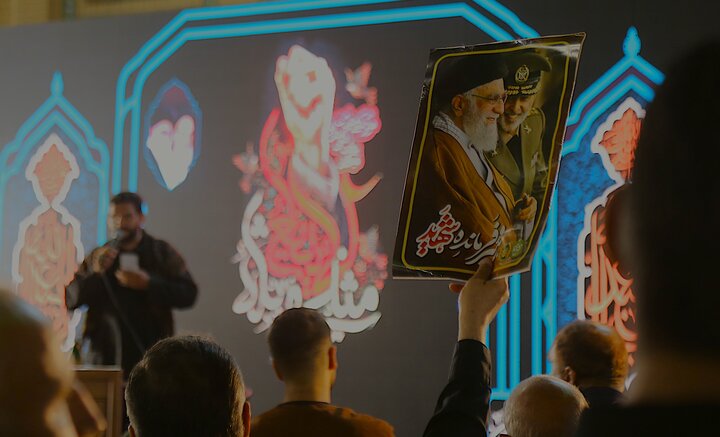 مراسم پیاده روی دلدادگان حسینی در طریق المهدی (عج) به سمت مسجد مقدس جمکران و اجتماع مردمی یالثارات الحسین علیه السلام در خون خواهی رهبر شهید انقلاب اسلامی