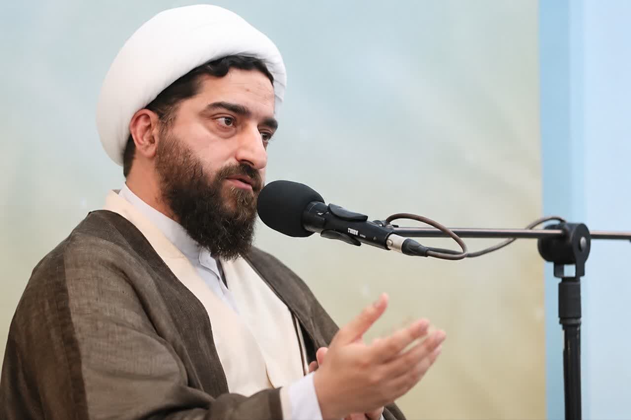حجاب؛ سنگر هویت دینی و ملی است/ پروژه دشمن، تغییر پوشش برای تغییر فرهنگ و هویت جامعه است