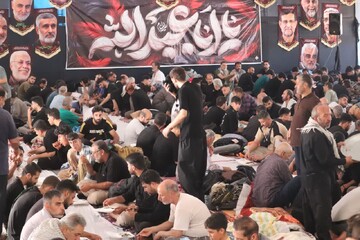 فیلم | روایتی از خدمت در موکب حضرت بقیةالله الاعظم (عج) شهرستان ملایر در کربلا
