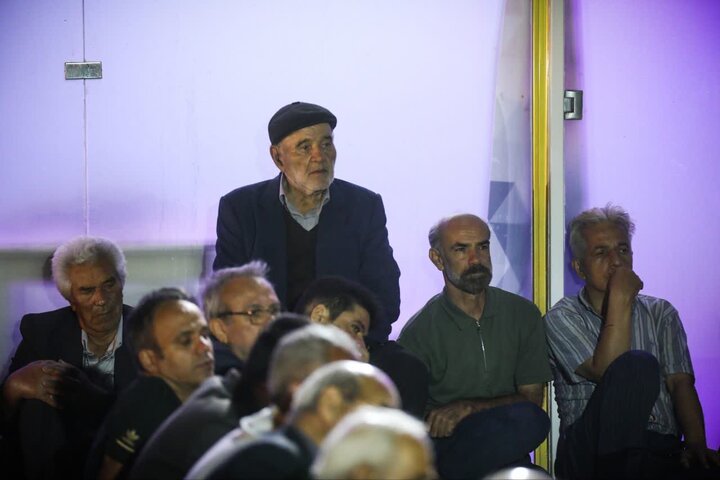 تصاویر /حضور امام جمعه قزوین در مراسم گرامیداشت شهید در طارم سیردان