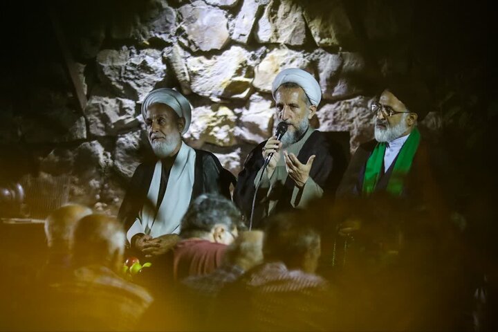 تصاویر /حضور امام جمعه قزوین در مراسم گرامیداشت شهید در طارم سیردان