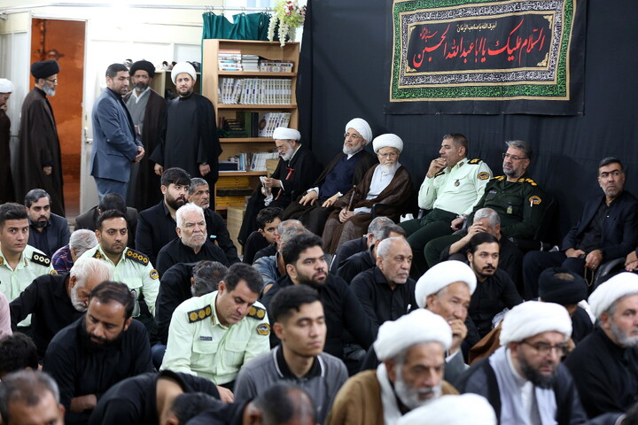 تصاویر/ مراسم بزرگداشت قائد شهید امت اسلام، حضرت آیت‌الله العظمی امام سید علی خامنه‌ای (ره)