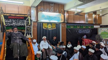 Les oppresseurs ne pourront jamais éteindre la lumière de l’école de l’Imam Hussein (AS)